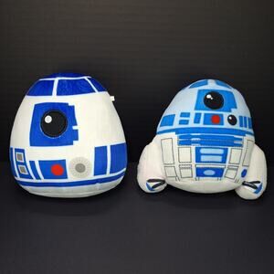 Lot Of 2 R2-D2 Star Wars Plush Stuffed Figures Including 2020 Squishmallow